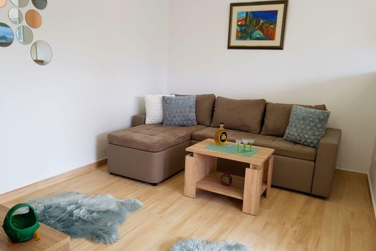 Apartments Mobine Metković Екстериор снимка